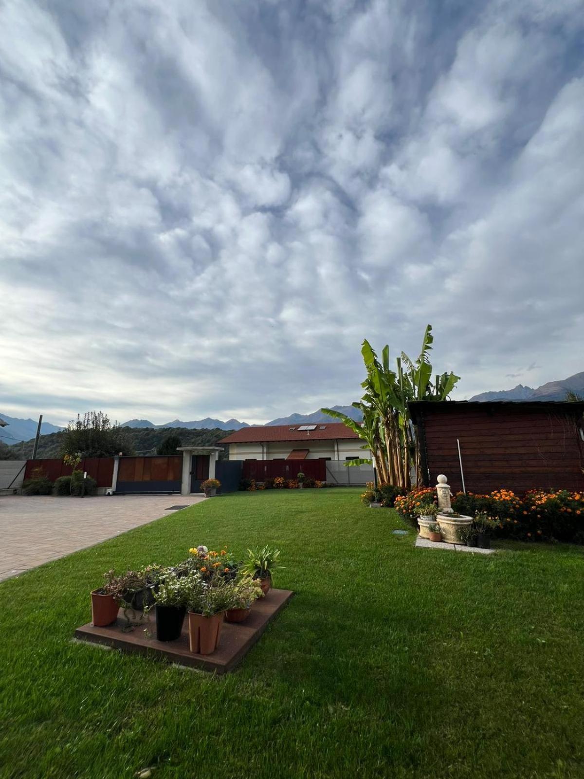Il Giardino Dei Ciliegi Διαμέρισμα Colico Εξωτερικό φωτογραφία